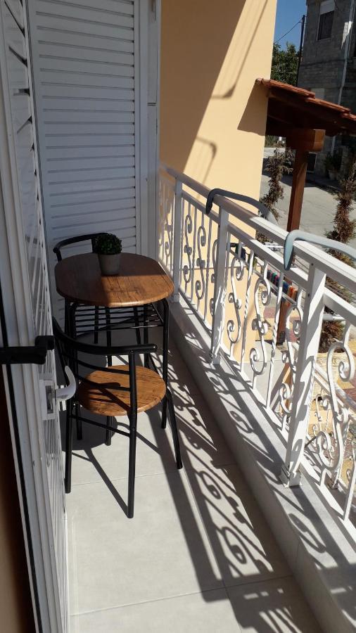 House Dilena Tsimtsiri Luxury Apartment 2 利迈纳里亚 外观 照片