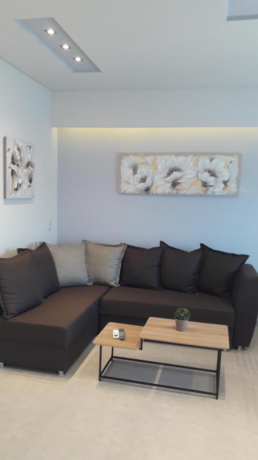 House Dilena Tsimtsiri Luxury Apartment 2 利迈纳里亚 外观 照片
